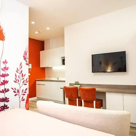 Coral 贝尔格莱德